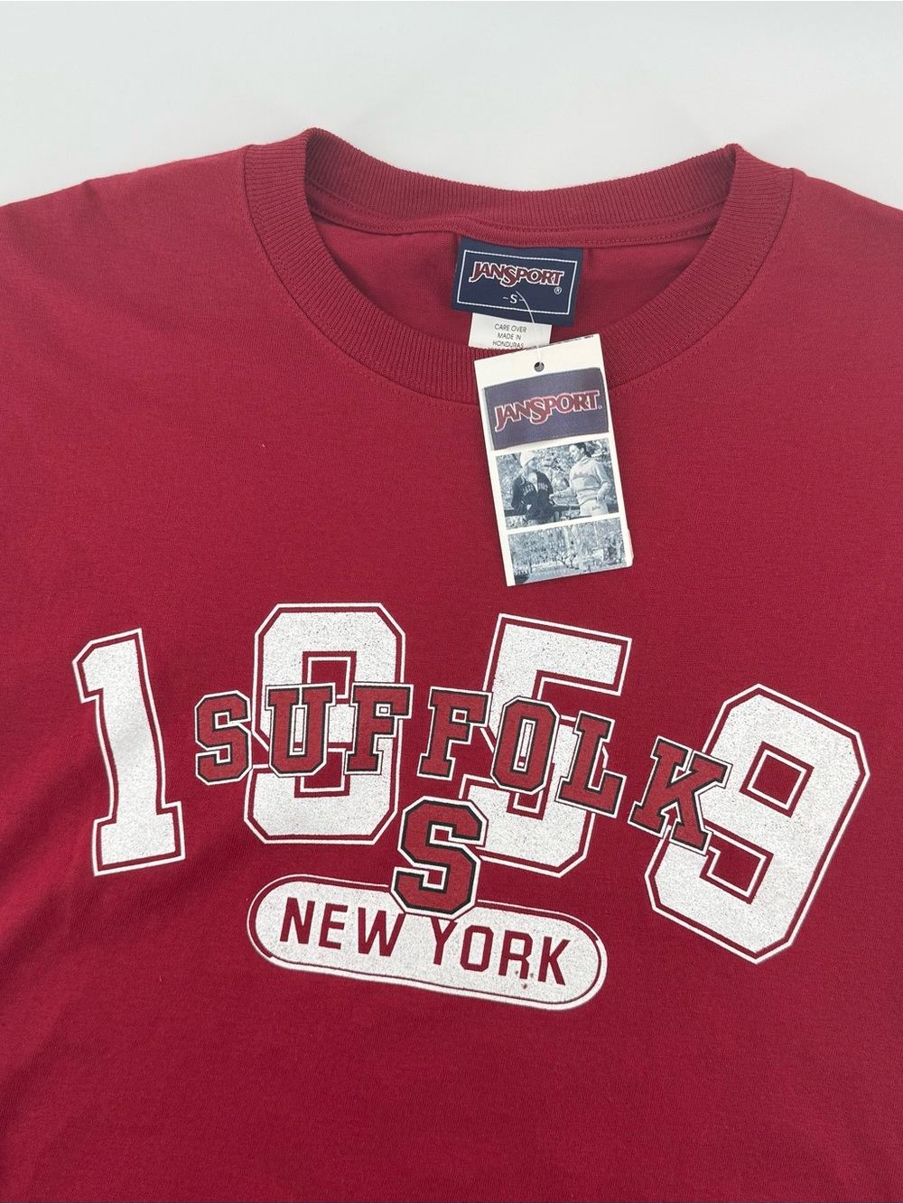 JanSport Suffolk New York 1959 Shirt Mens S Red College Graphic Tee New VTG